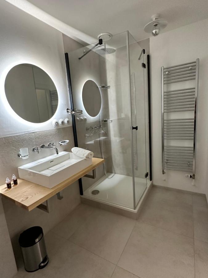 Hotel Kocour Třebíč 外观 照片