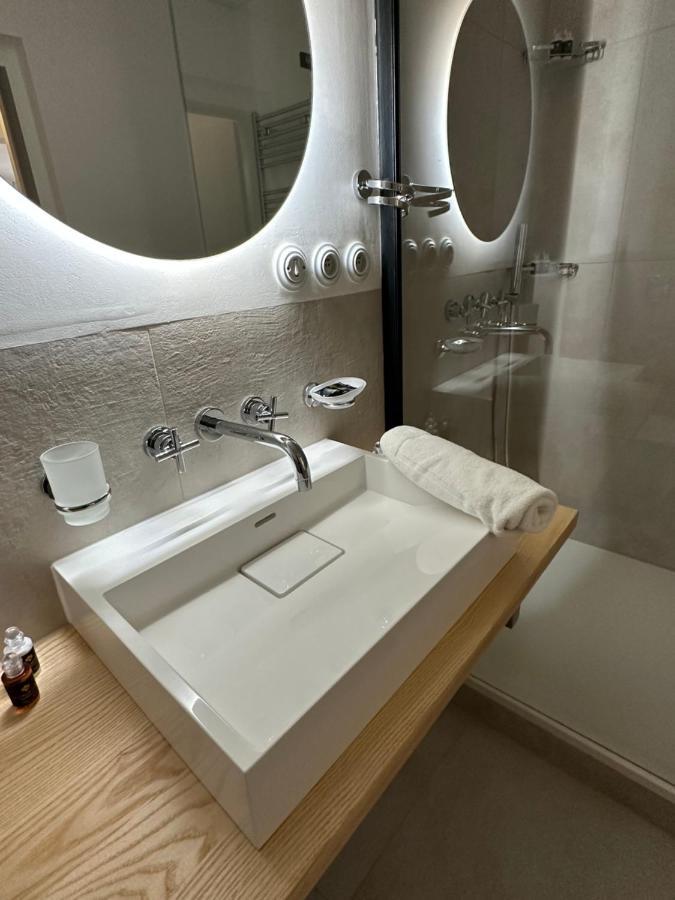 Hotel Kocour Třebíč 外观 照片