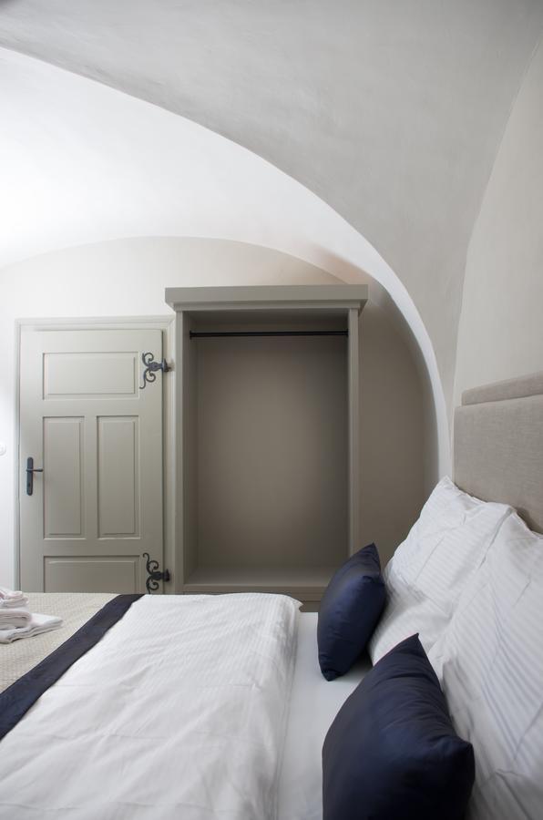 Hotel Kocour Třebíč 外观 照片